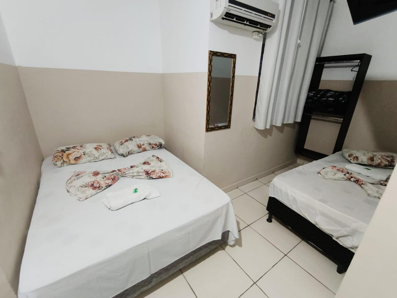 Hotel Mae Rainha Aparecida  Exterior photo